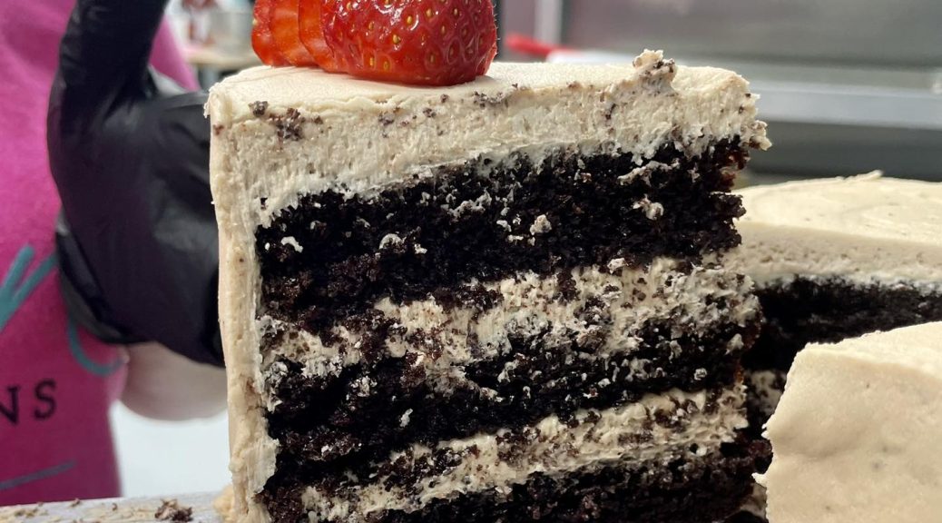 Chocolate cake with strawberry